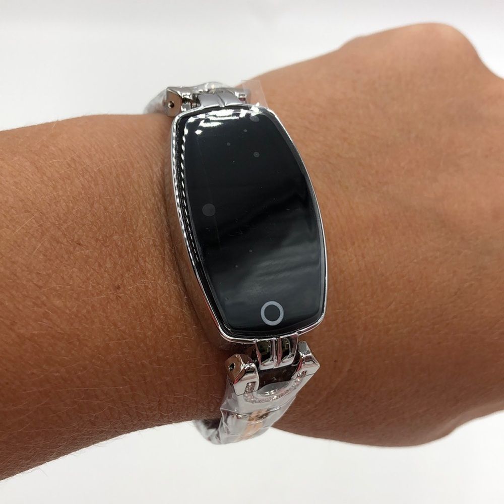 BNIB XXXDXDP Smart Watch bracelet monitors health, call alerts, take pictures - Picture 2 of 12